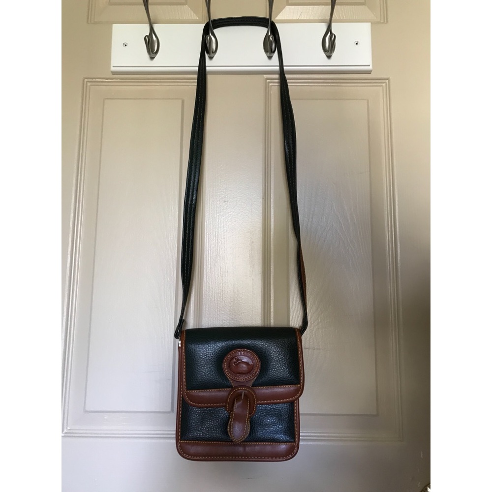 Dooney & Bourke purse